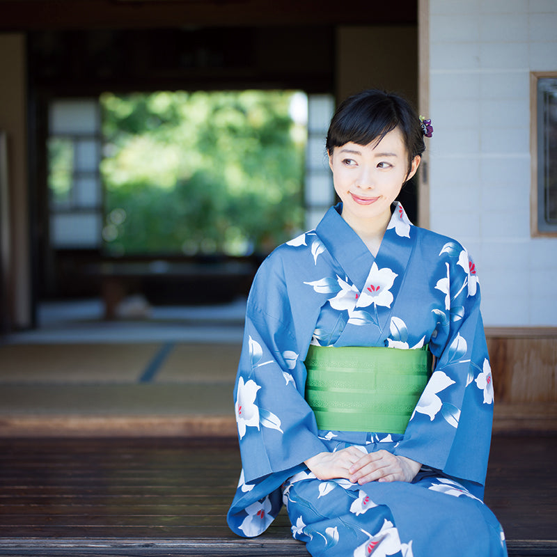 夏に浴衣を着て出かける時に最適な下着