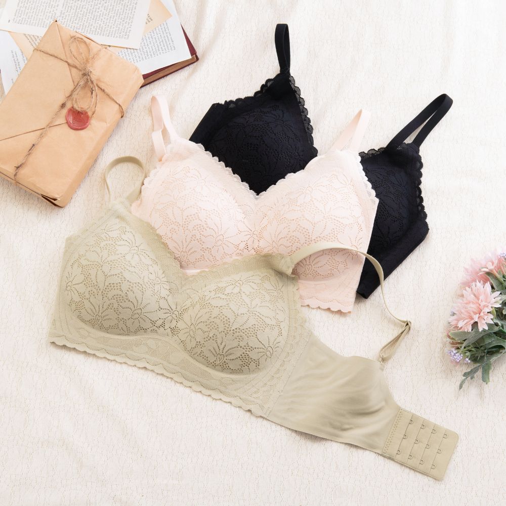 一日中つけられる ふんわりシームレスブラ WEB限定商品