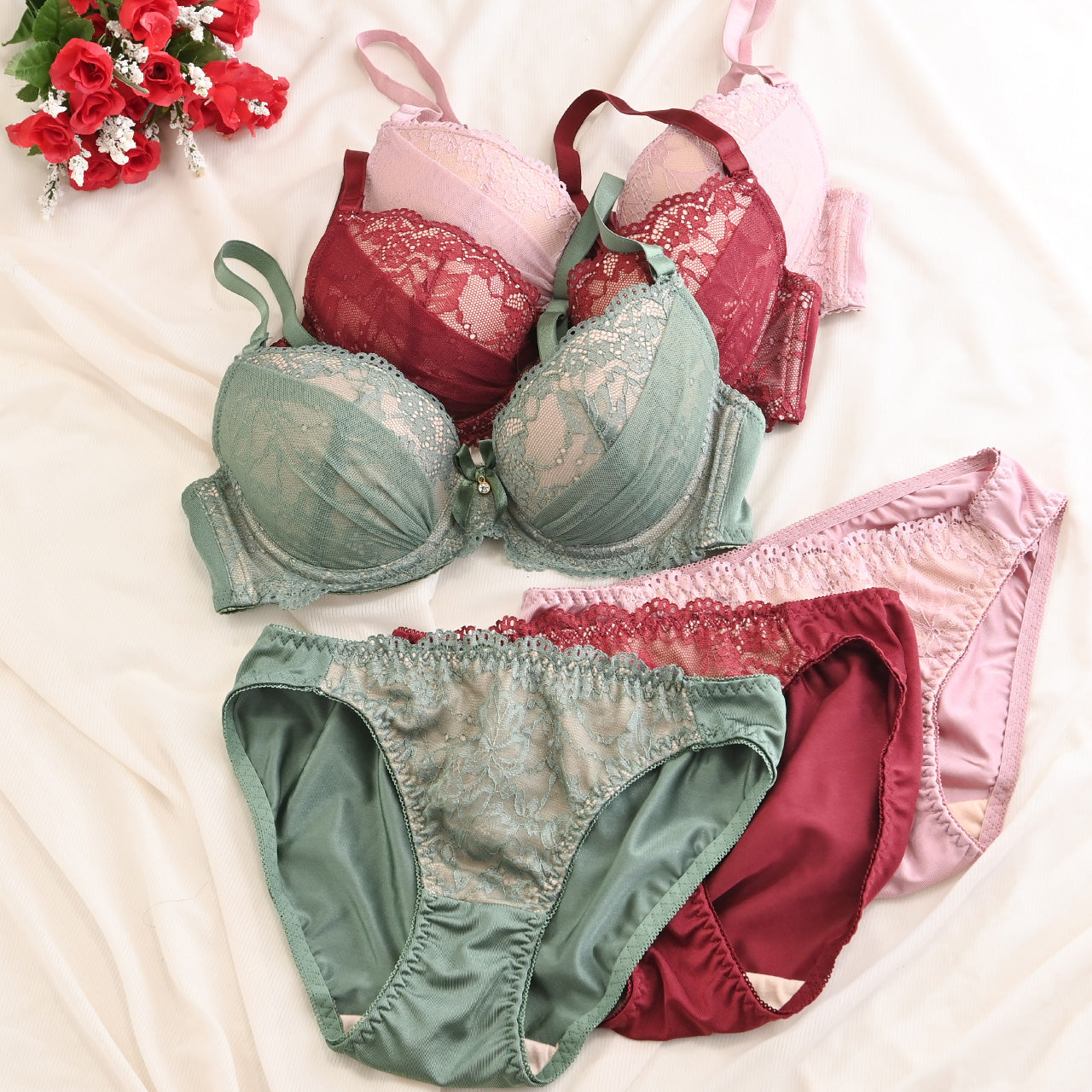 シアーレース ワイヤーブラジャー&ショーツセット ソニアブラック(Gカップ)