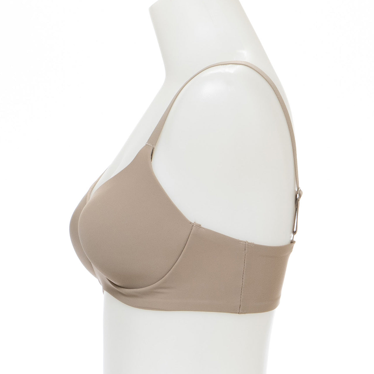 素肌に溶け込むヌーディーなブラ ハーフトップブラジャー