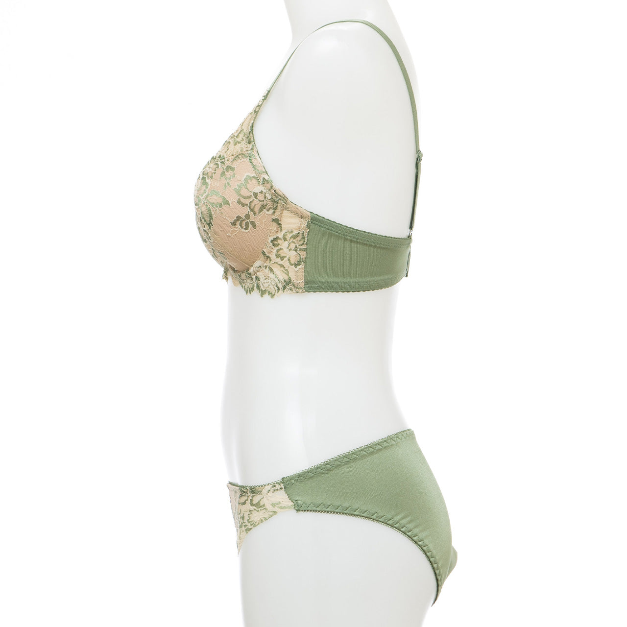 ソフィア ノンワイヤーブラ&ショーツセット ソニアブラック