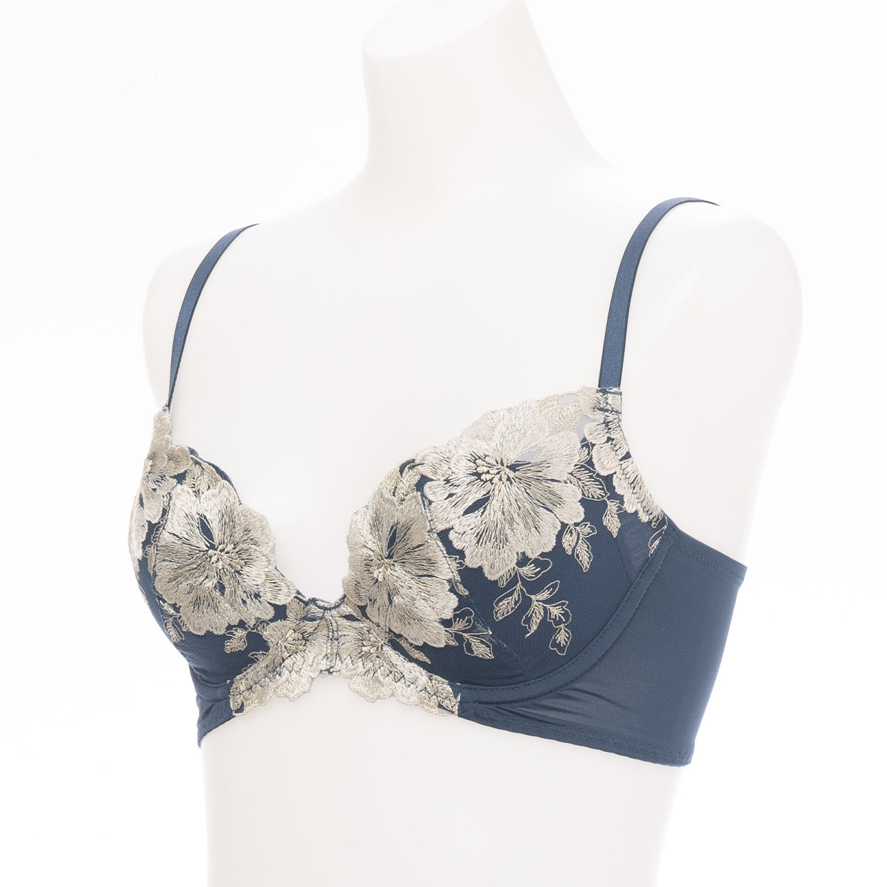 エアリーブラ ワイヤーブラジャー ビューティアシスト