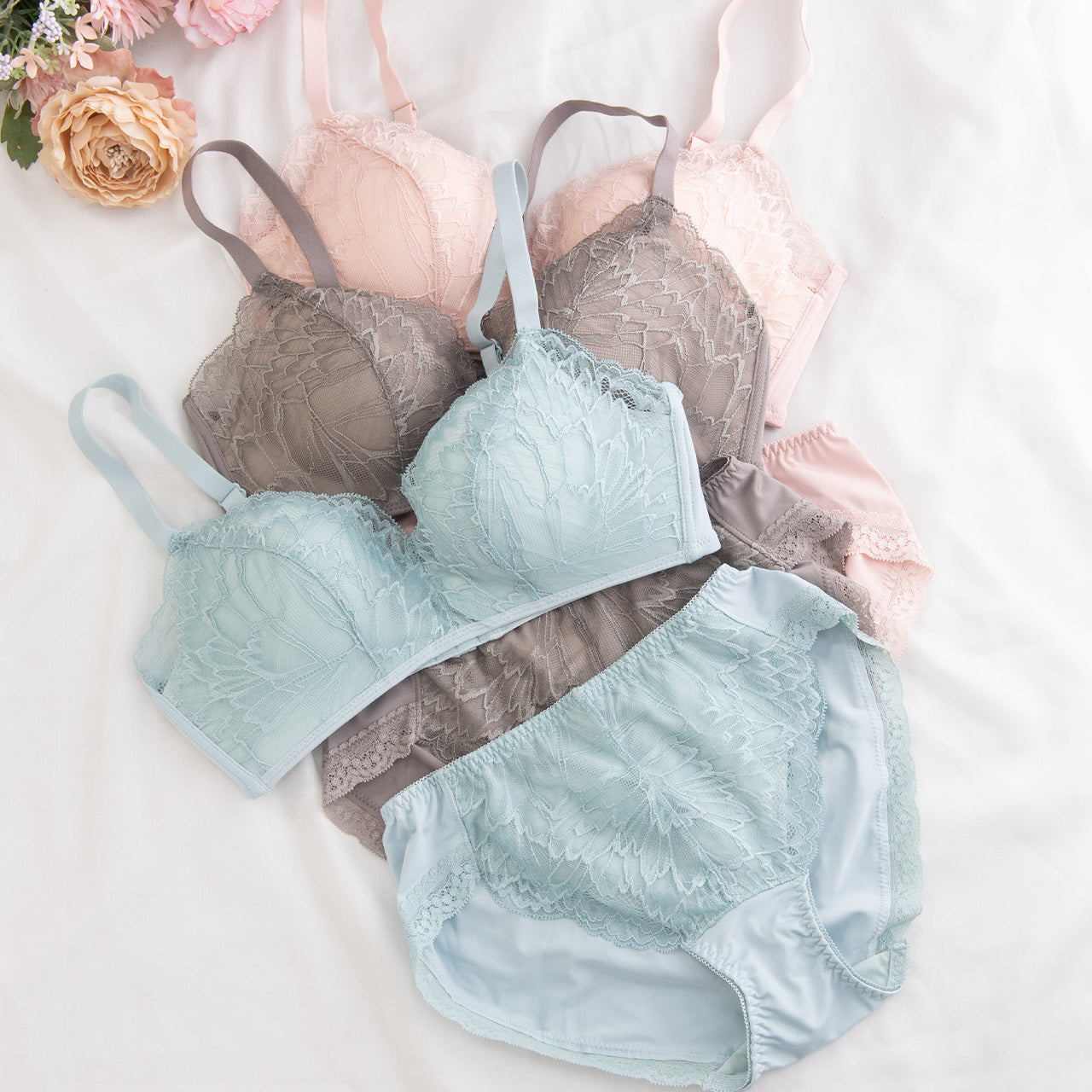 ジャストフィットブラ ノンワイヤーブラジャー&ショーツセット ビューティアシスト