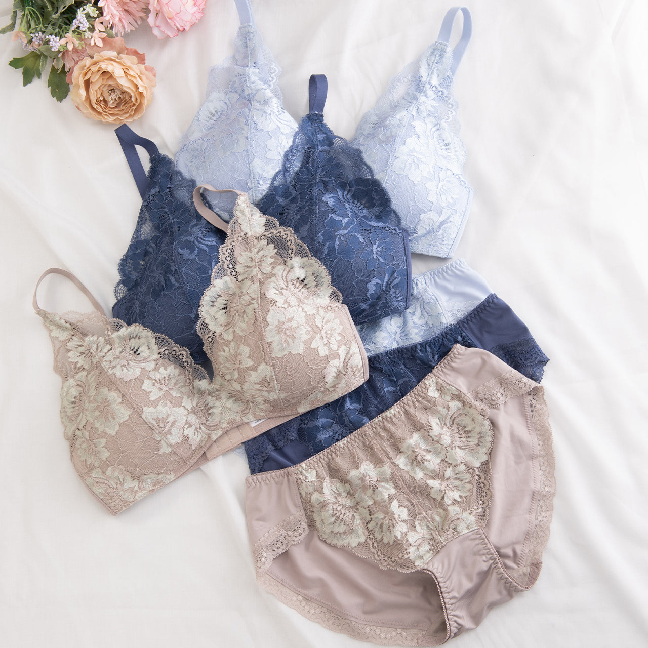 グッドタッチブラ ノンワイヤーブラジャー&ショーツセット ビューティアシスト