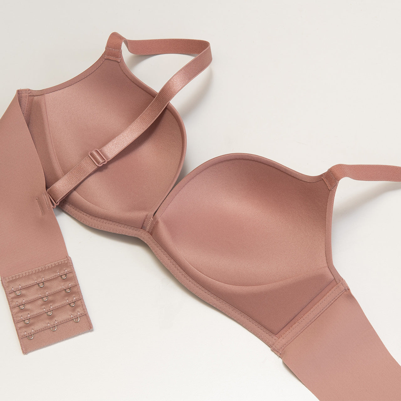 自胸美盛ブラ L字ノンワイヤーシームレスブラジャー