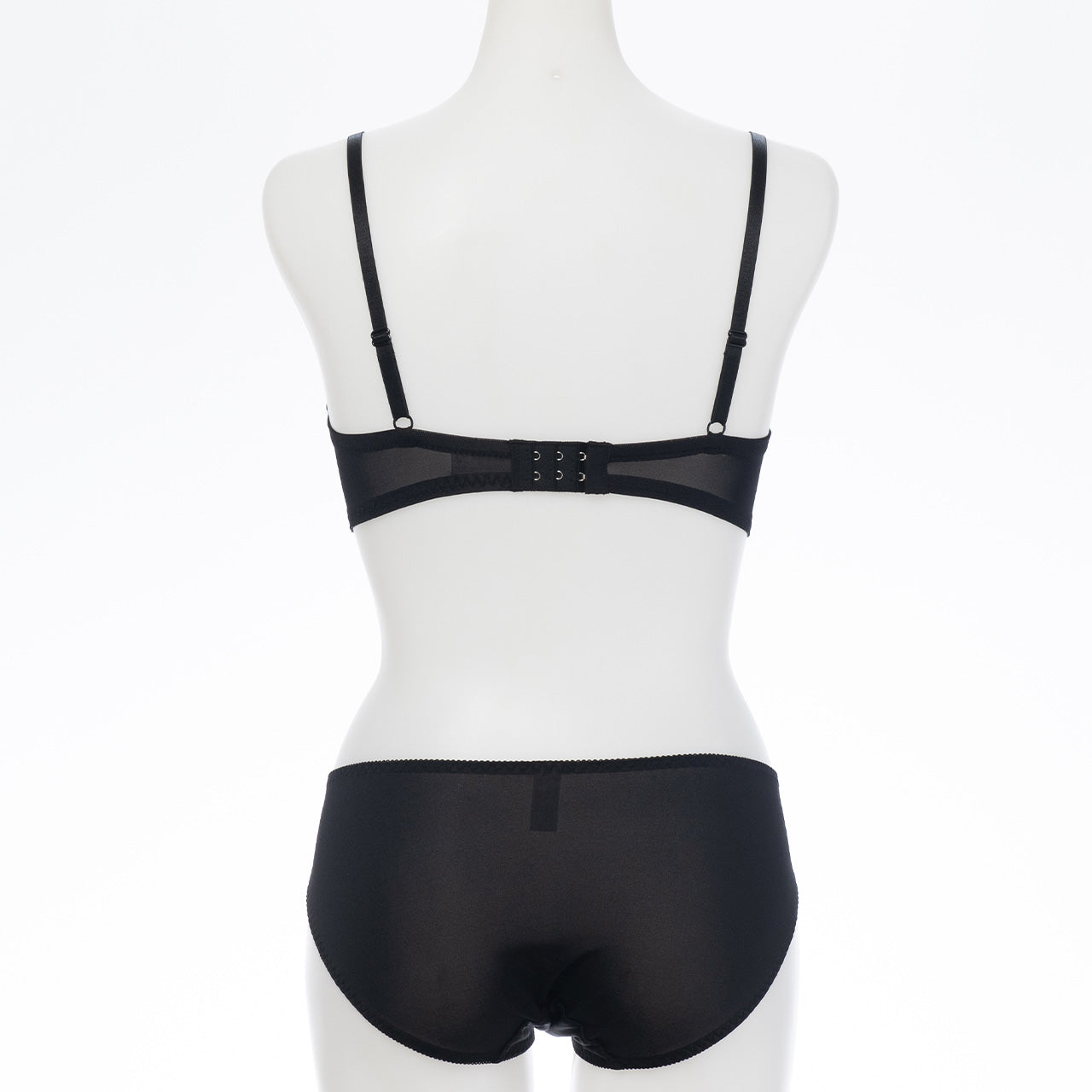 ヘーゼル ノンワイヤーブラジャー&ショーツセット ソニアブラック(S・M・L・LL・3L・4L・5L)
