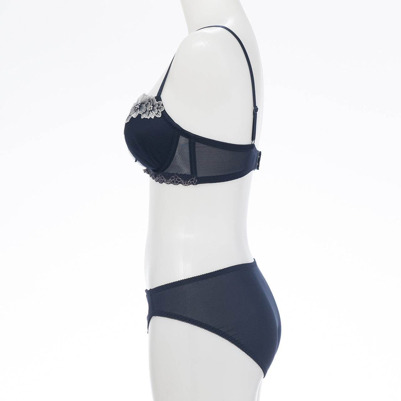 リリー ノンワイヤーブラジャー&ショーツセット ソニアブラック(S・M・L・LL・3L・4L・5L)