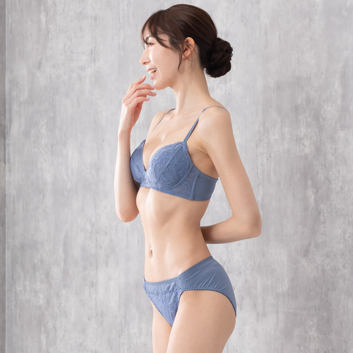 ニナ ふんわり盛り ノンワイヤーブラジャー&ショーツセット ソニアブラック(S・M・L・LL・3L・4L・5L)