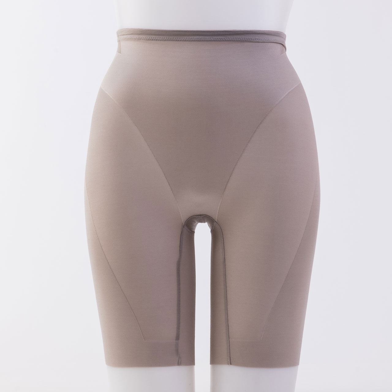 ヒップの谷間 ロング丈ボトム