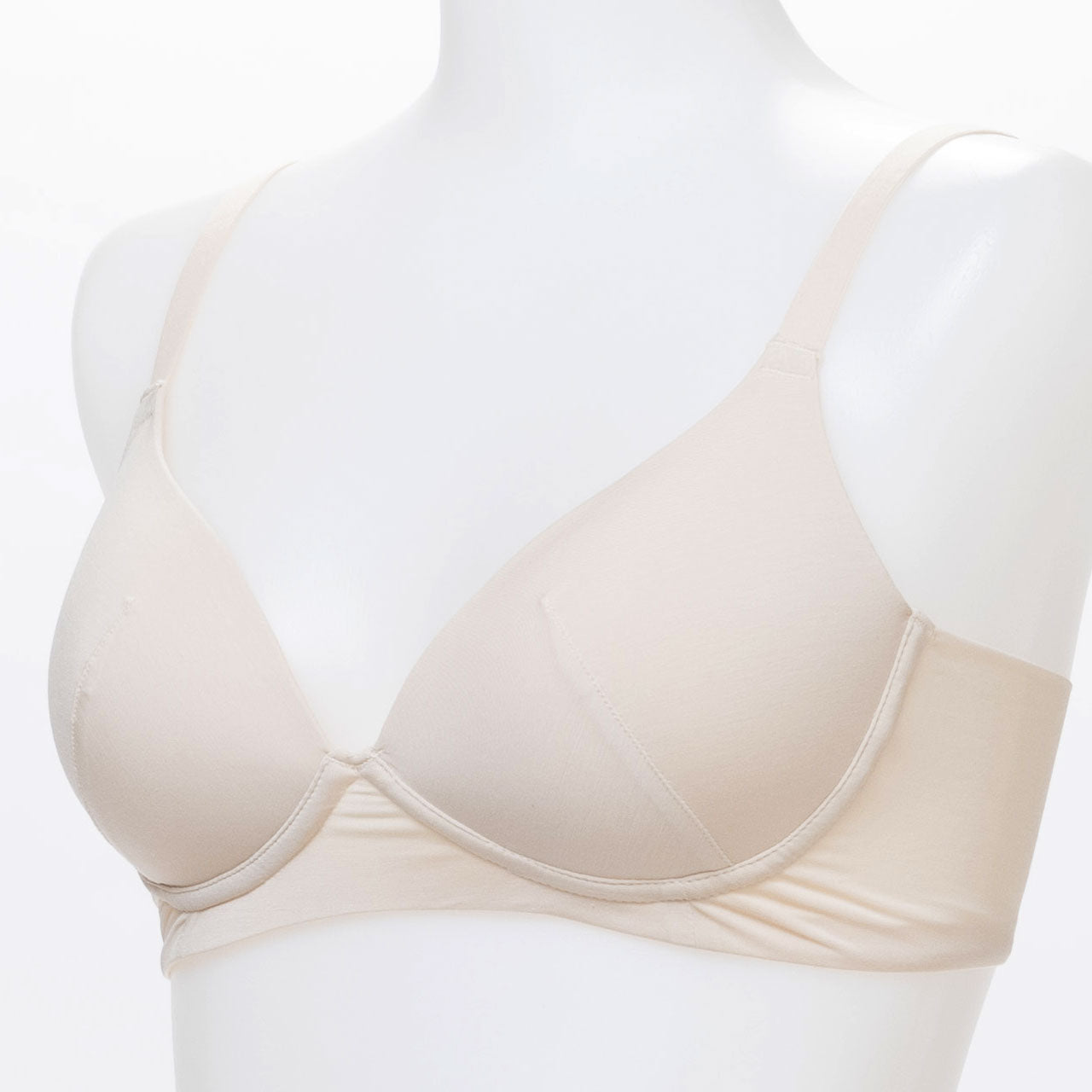 Like me. シルク混シンプル ノンワイヤーブラジャー