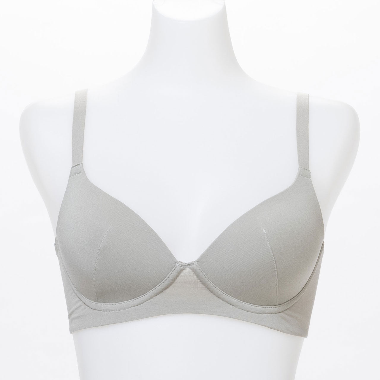 Like me. シルク混シンプル ノンワイヤーブラジャー