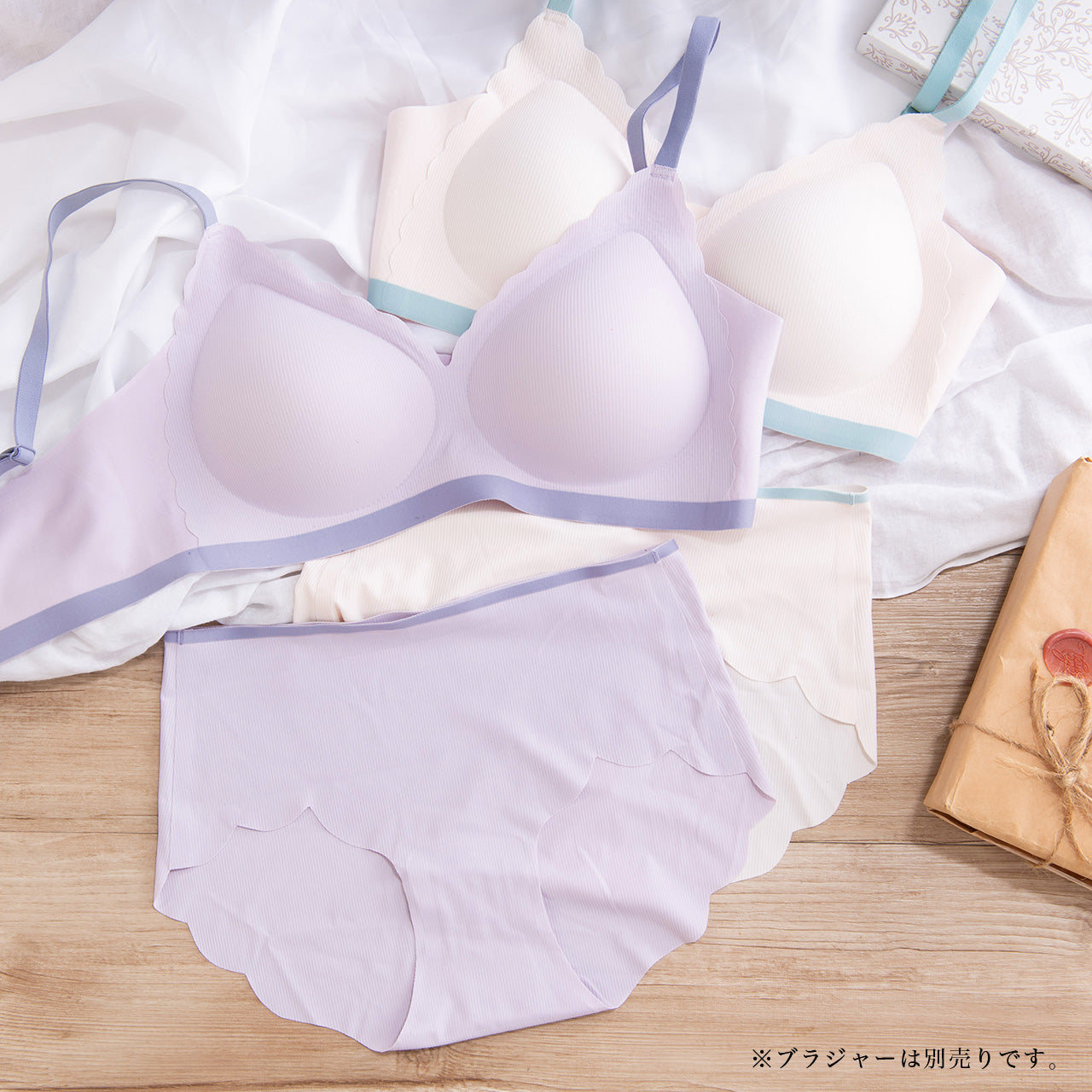 シームレスフィット　バイカラースカラップ　ペアショーツ　POFU