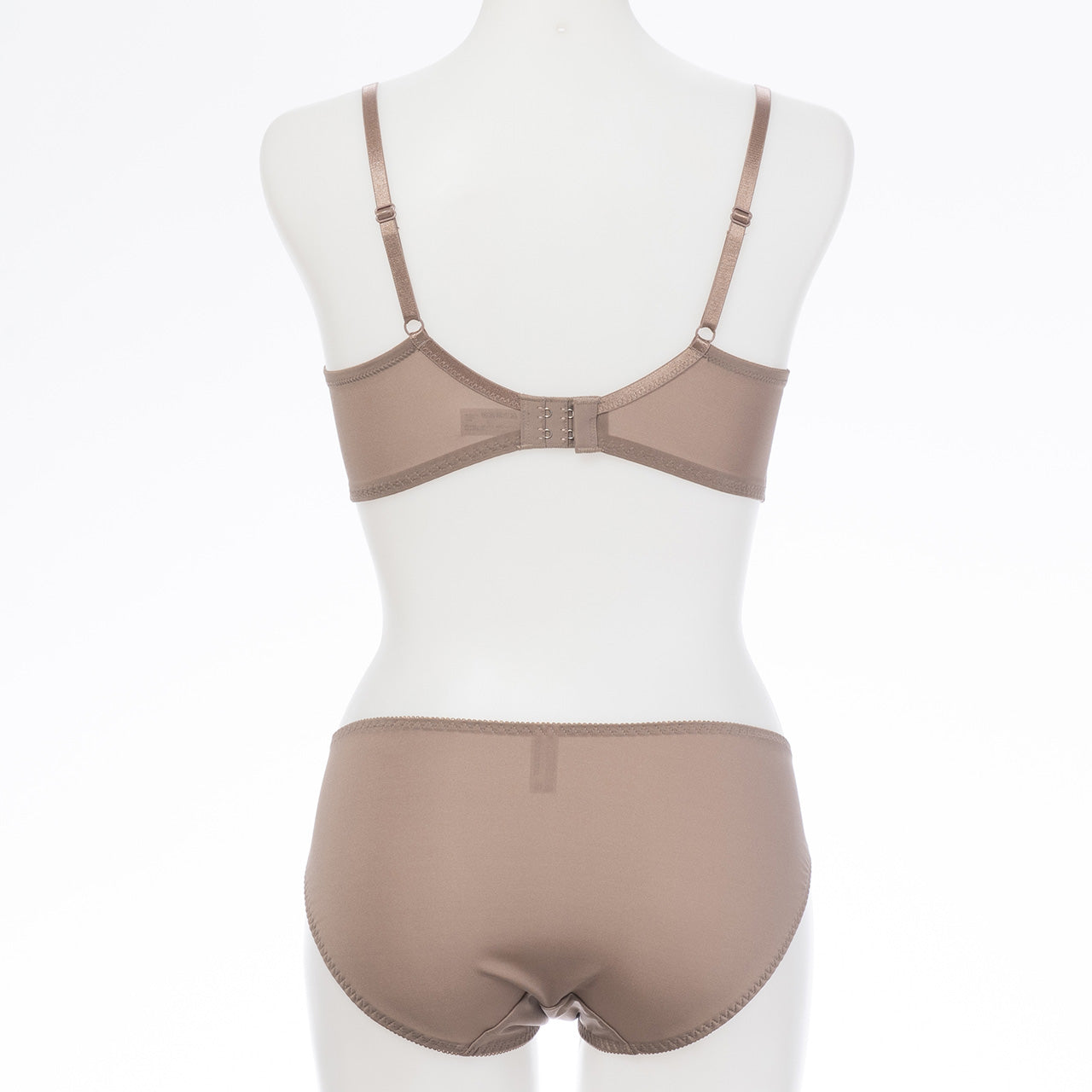 アメリア　ノンワイヤーブラジャー＆ショーツセット　ソニアブラック（S・M・L・LL・3L・4L・5L）